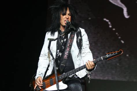 sixx scandal|JUC.
